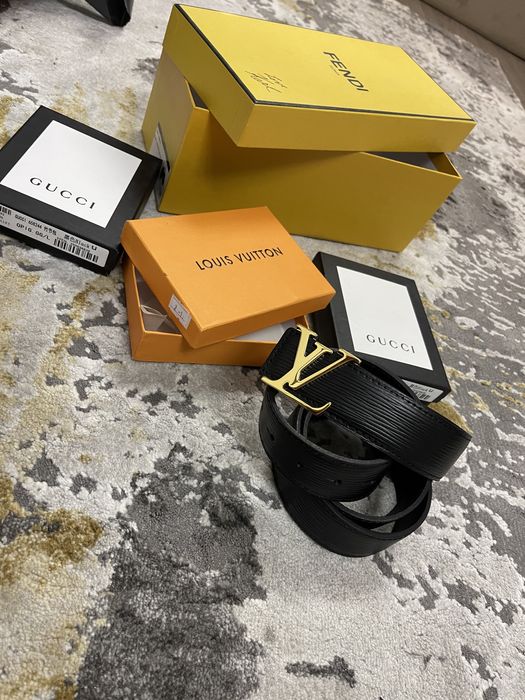 Curea LOUIS VUITTON-gravura interior:Piele naturală ! toate inscriptio