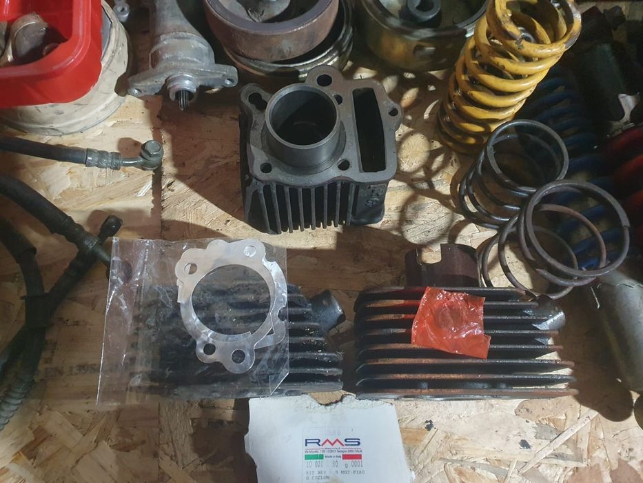 Se vinde piese scutere 2t și 4t și atv-uri 125cc trimare. Motosapa etc