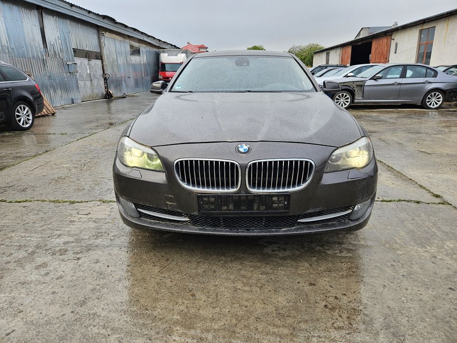 Piese auto BMW f10 530xd non-lci volan stanga