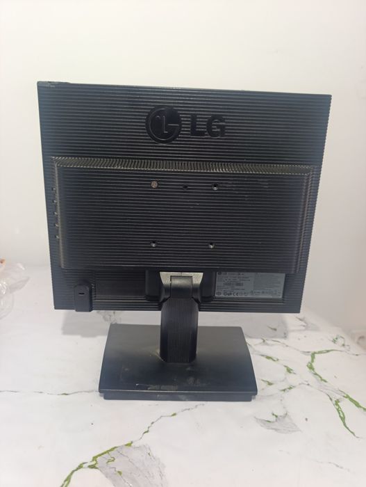 Монитор Lg Flatron 1719s