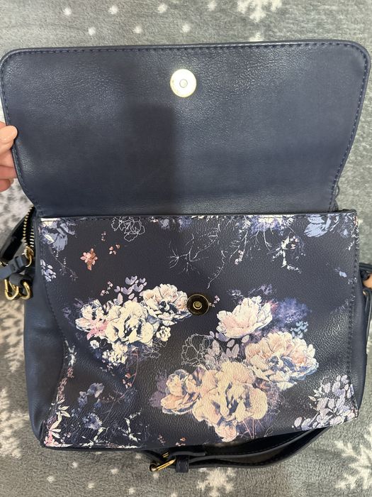 Geanta Parfois cu flori