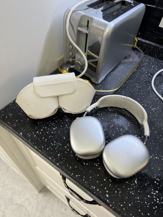 airpods MAX наушники