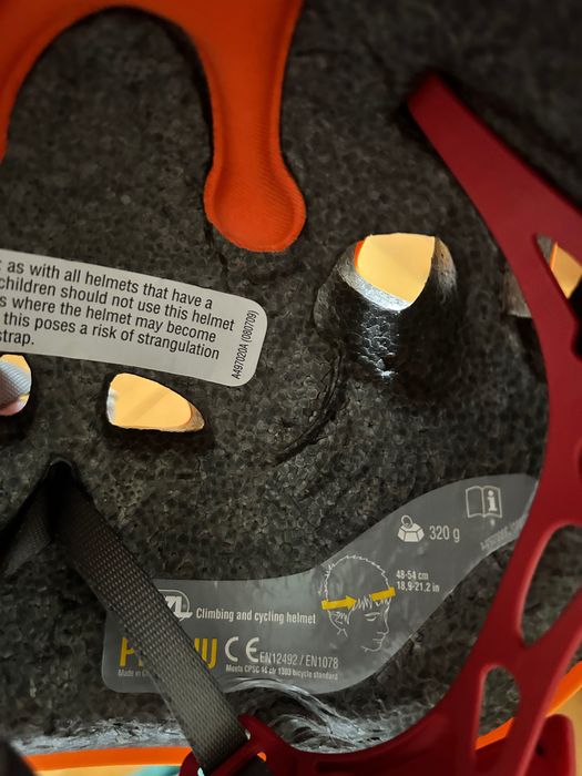 Casca escalada/bicicleta PETZL,  longe si manusi