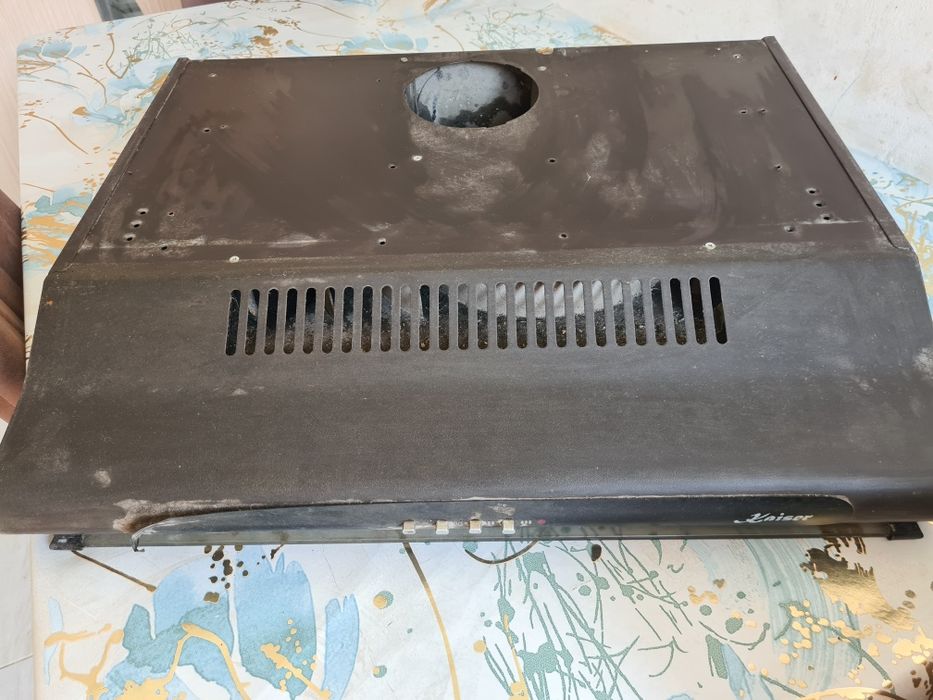 Продам вытяжку на кухню