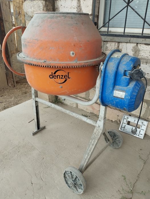 Бетономешалка 160л