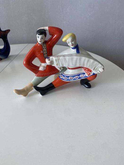 Фарфоровые статуэтки