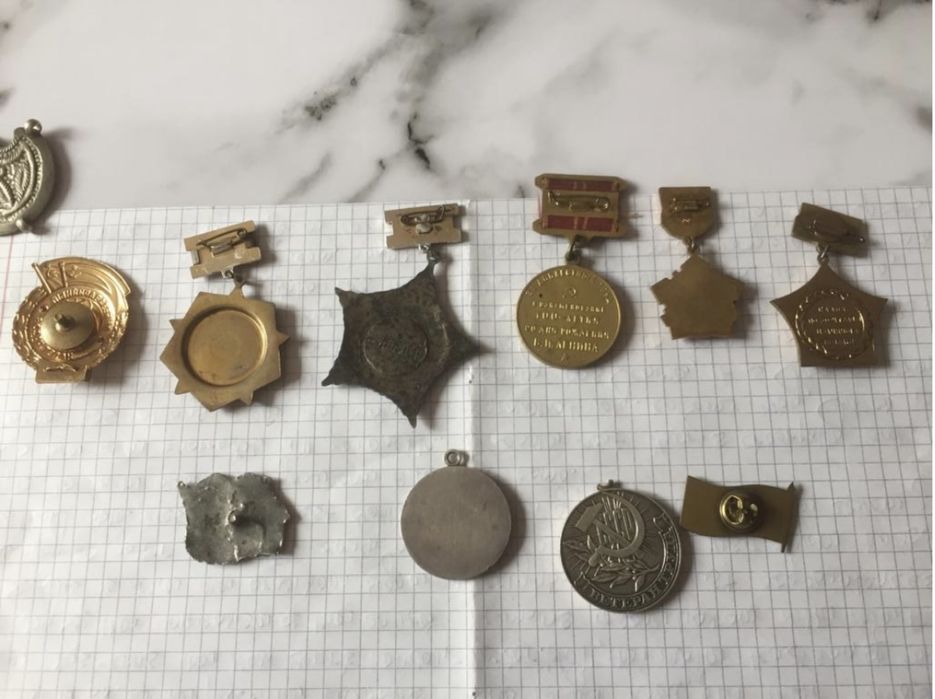 Продам знак коллекция