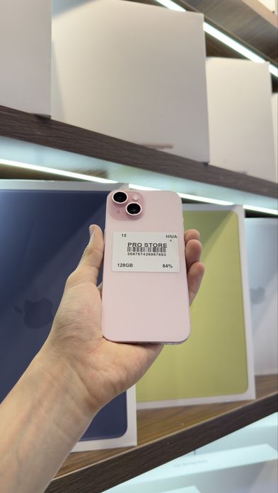 iphone 15 pink naxtka