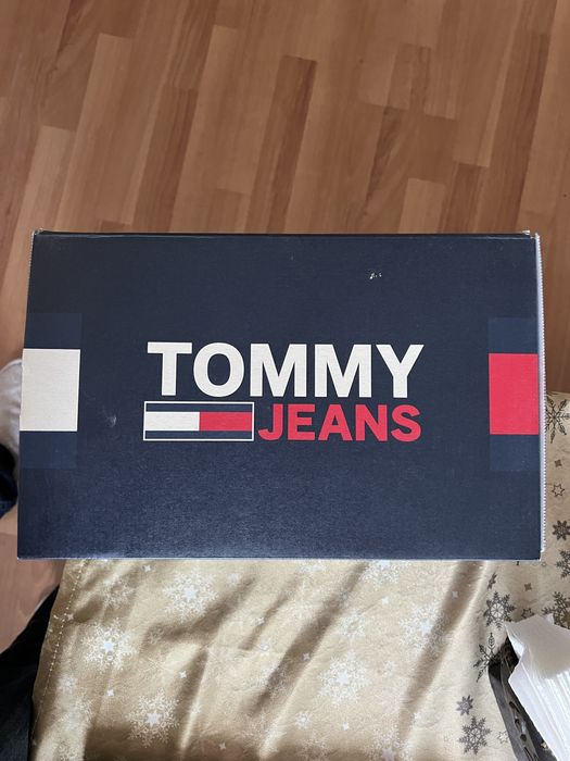 Маратонки Tommy Hilfiger Оригинални Нови!