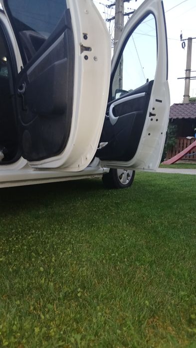 Logan mcv varianta 7 locuri    1.5 dci euro 5 accept unele variante
