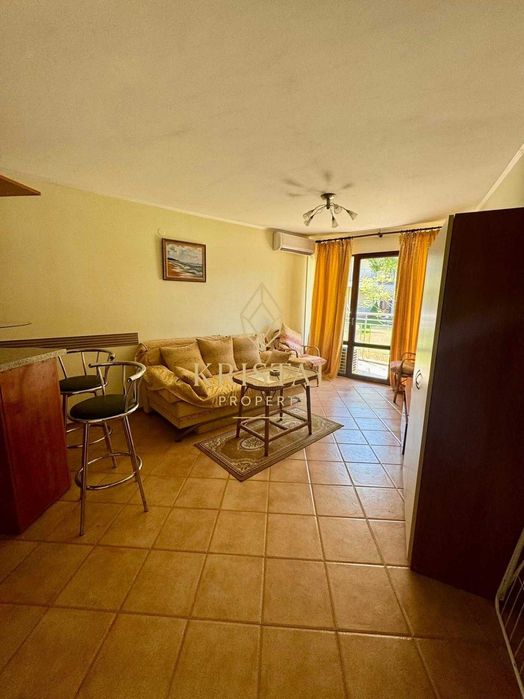 Продава се Двустаен апартамент в Несебър - 67 кв.м за 1120 €/кв.м - Снимка #1