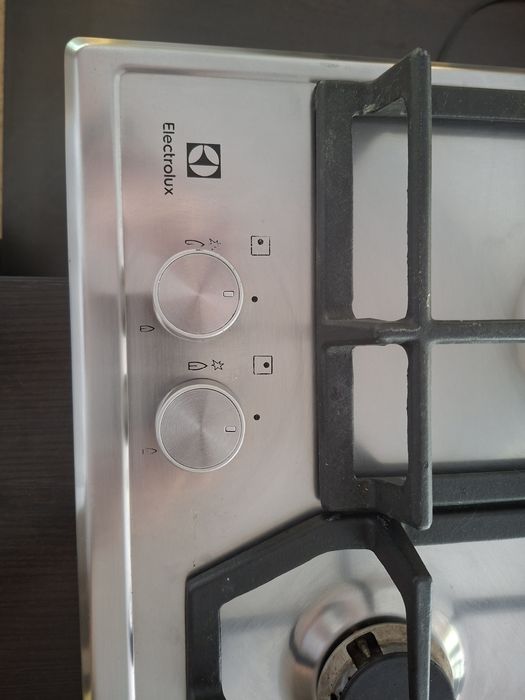 Plită gaz 60 cm inox 4 ochiuri  500lei 
KGS64562SX