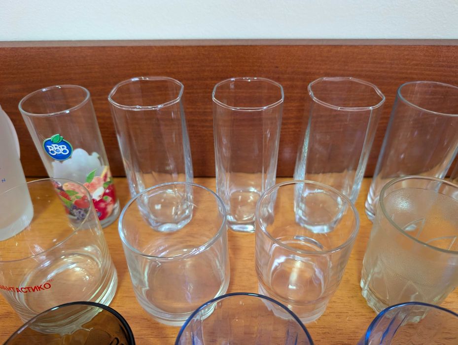 Комплект от 42 чаши за вода и безалкохолно + купичка