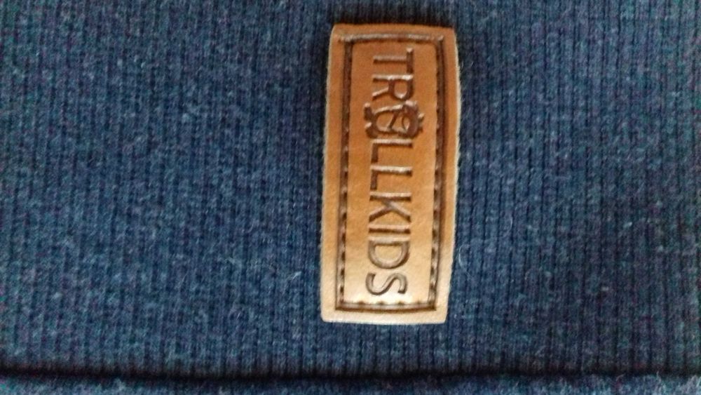 Суичър пуловер с качулка  Trollkids модел Trondheim размер 128