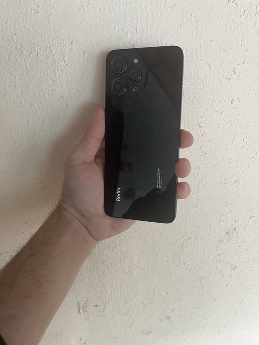 Продам телефон Redmi 12 256Gb