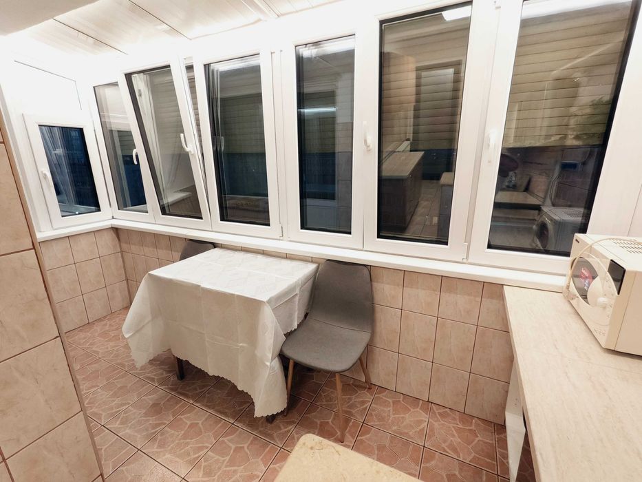 Apartament situat central 2 camere de inchiriat