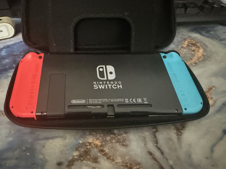 Прошитая Nintendo switch rev2+sd 128 gb