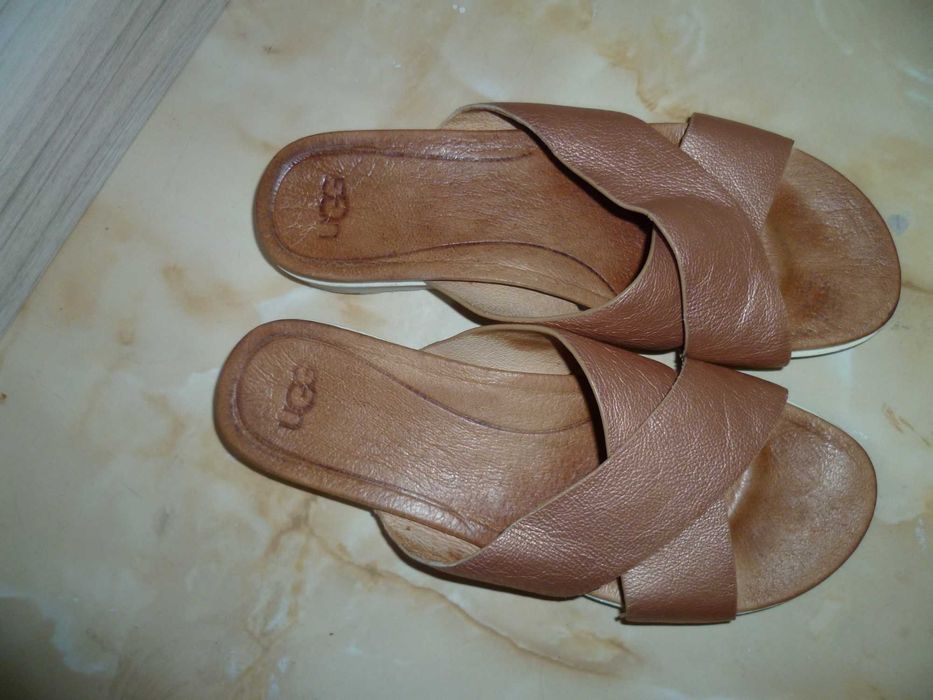 UGG чехли №40...