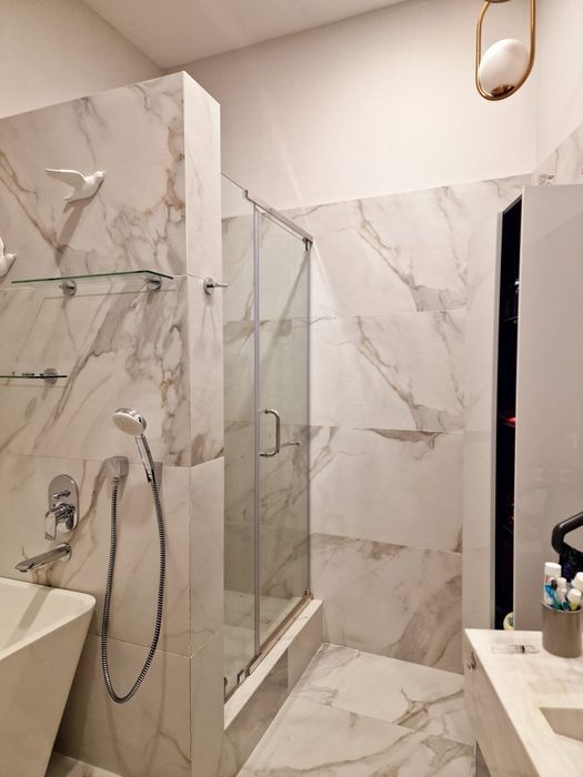 Кафельщик , плитка кафель керамогранит.