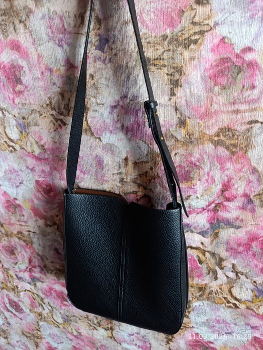 Сумки различные разных размеров  КОЖА