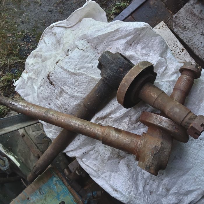 Продам запчасти на мтз