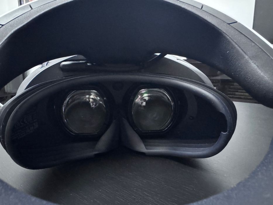 PlayStation VR2 (PS VR2)