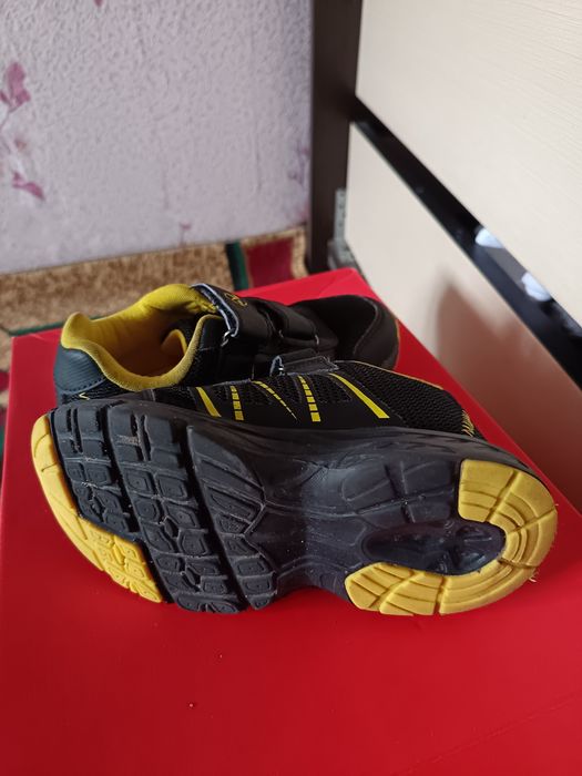 Кроссовки для мальчика