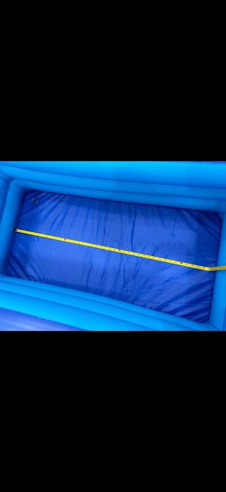 Бассейн детский надувной с насосом в комплекте