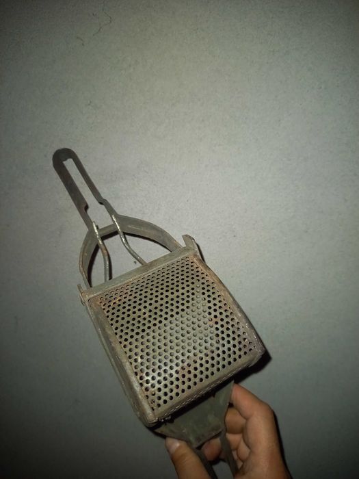 Старинна машинка за пчелари или други цели