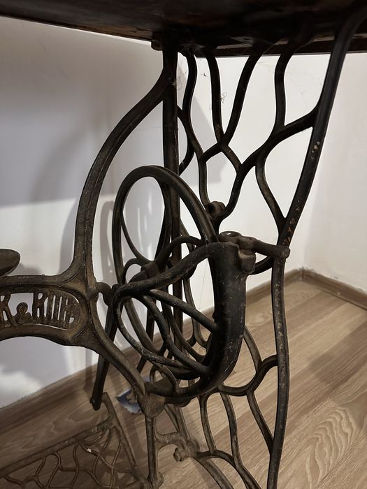 Masina de cusut Junker & Ruh