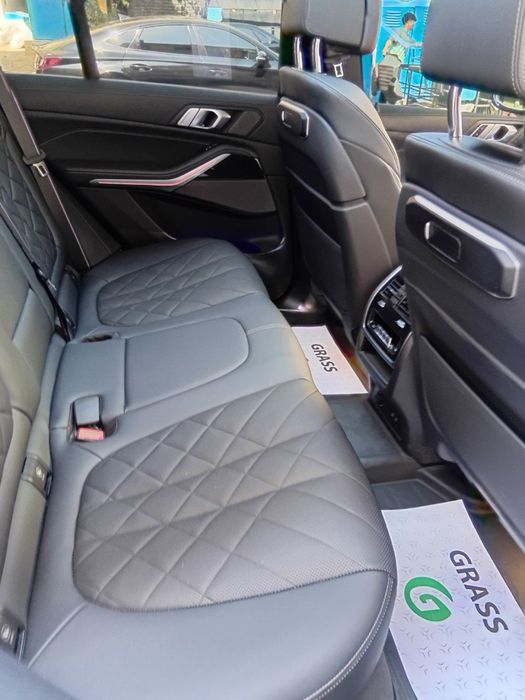 BMW X5 xDrive 40i 2024 год