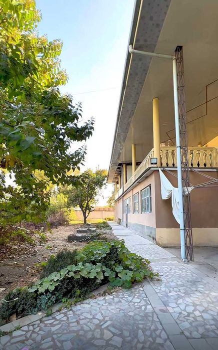 Продам участок в сторону поселка Улугбек