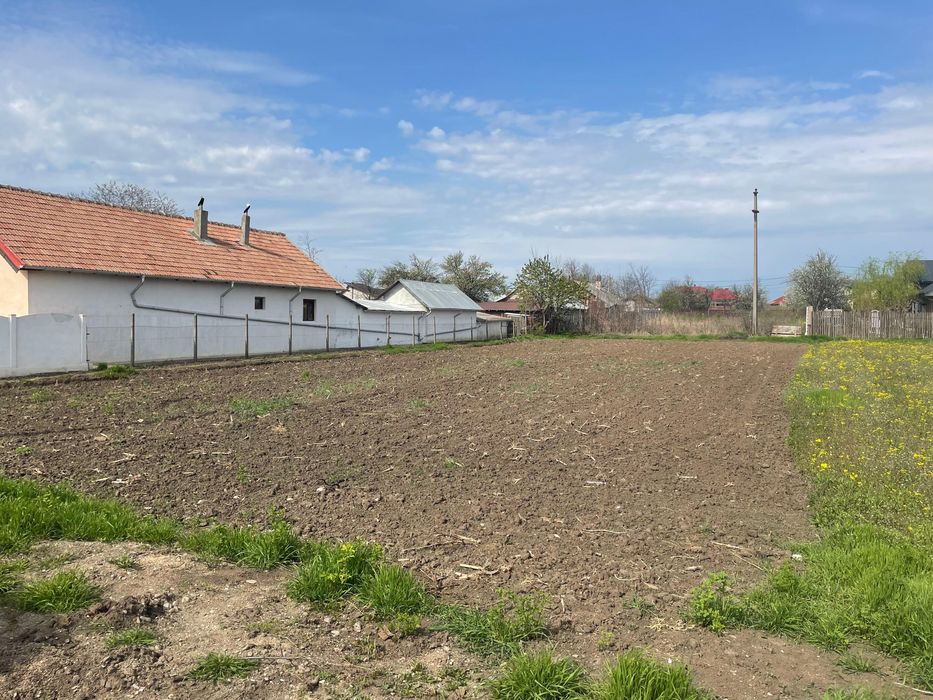 Teren intravilan în localitatea Poșta Câlnău