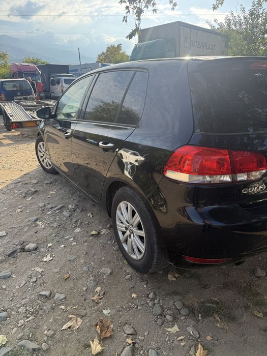 Голф 6 1.6 дизел на части