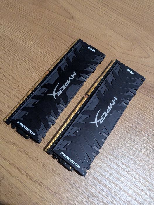 HyperX Predator DDR4 16GB (2x8GB) 3600MHz CL17 – Отлично състояние