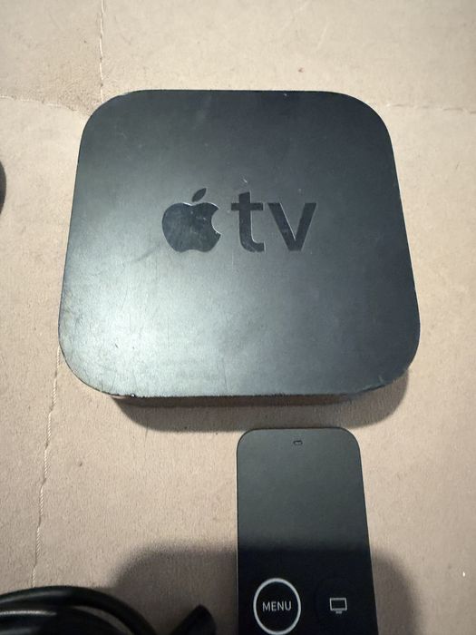 Apple tv 4 a1625 app store netflix youtube disney hbo prime voyo iphone macbook ipad