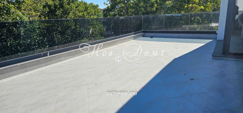 Продава се Тристаен апартамент в Варна, Операта - 220 кв.м за 3145 €/кв.м - Снимка #1