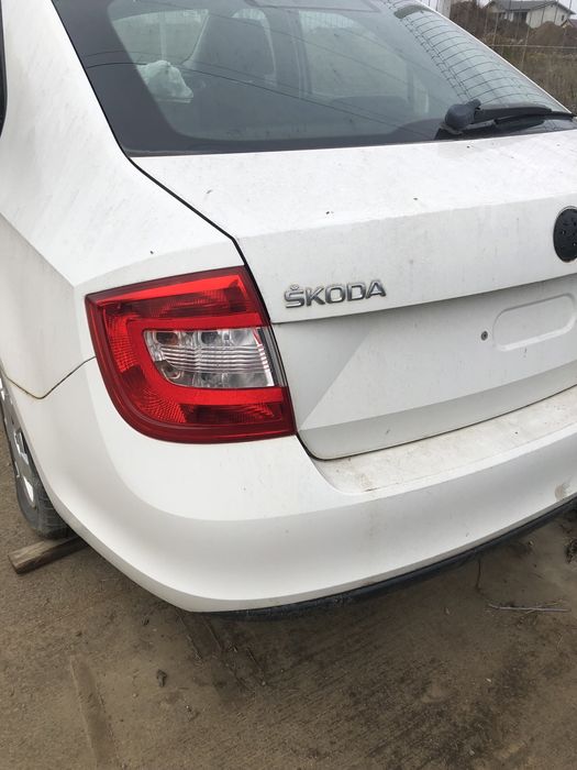 Stop /Tripla / Oglinda Skoda Rapid an 2016