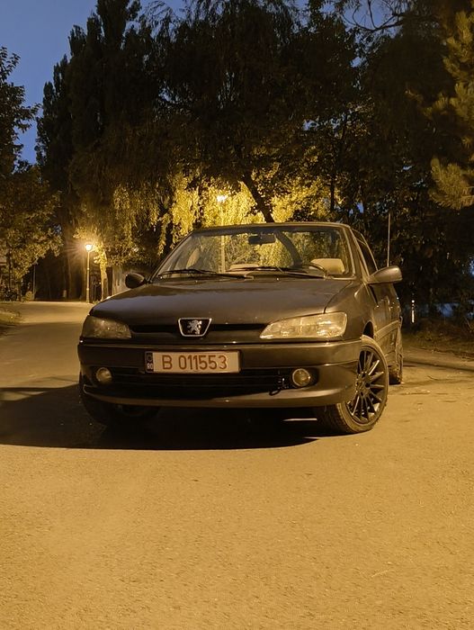 Peugeot 306 Cabriolet Pininfarina 2.0 16V - Gri Închis / Piele Cafenie - Acte Olanda