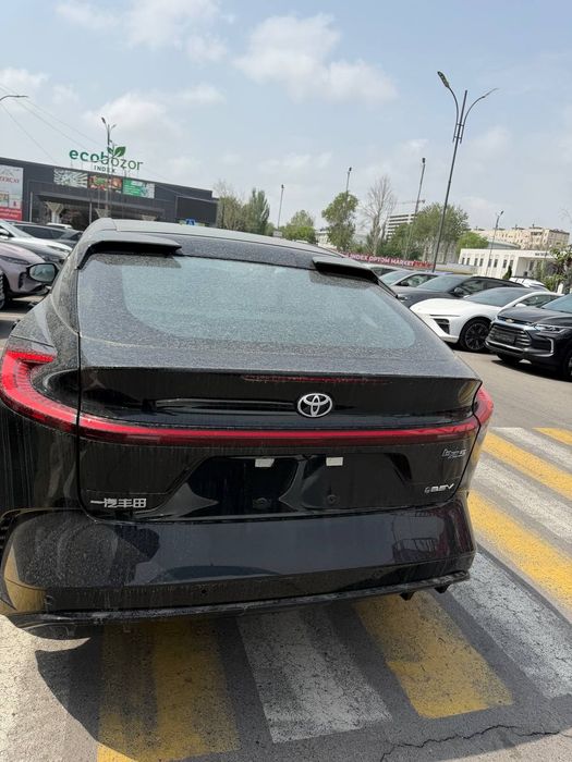 Tayota electr 500 km ful pazitsiyasi