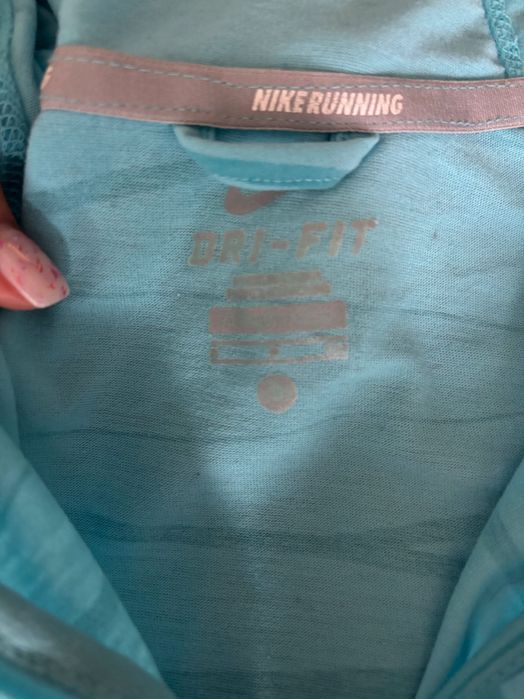 Спортна блуза Nike