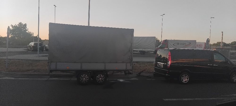 Двуосно Брезентово Ремърке