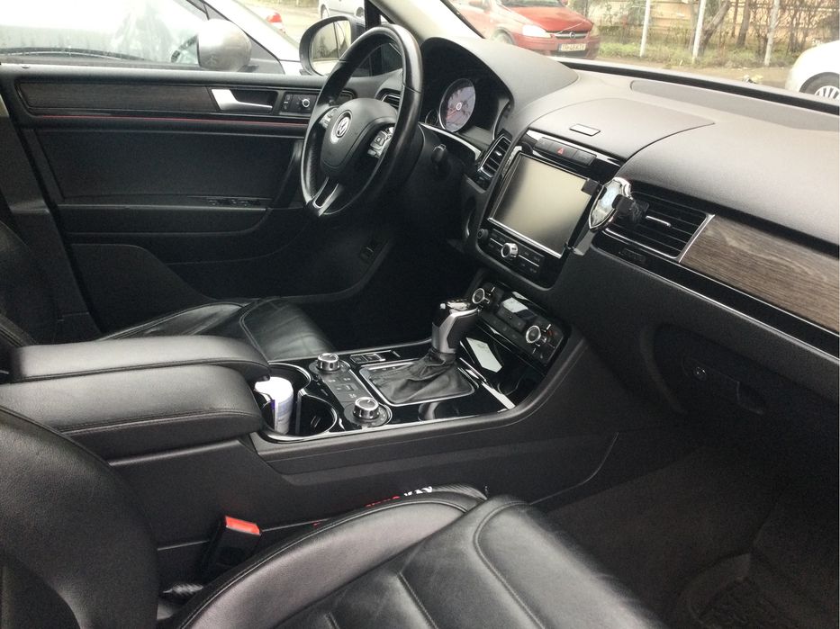 Volkswagen Touareg,an fabricatie 2012 Diesel