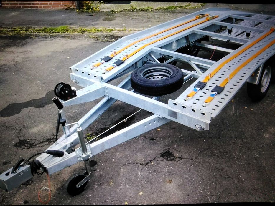 Платформа за автомобил под наем 30€