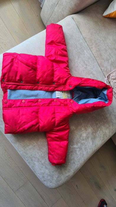 Geaca de iarna ZARA Baby marime 74, purtata aproape deloc !