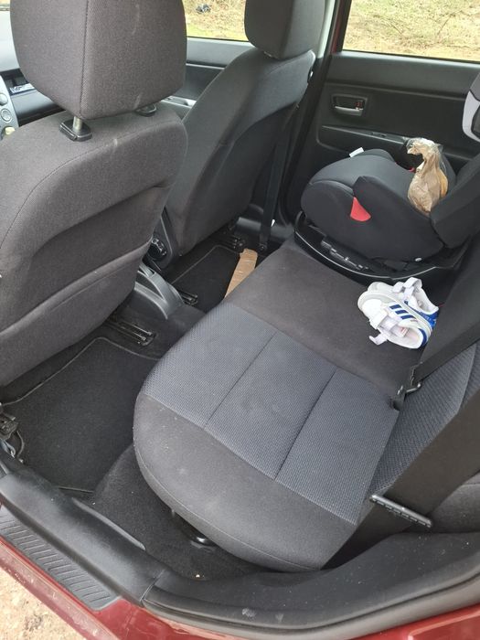 Mazda 2 an 2007 Recent Adusa