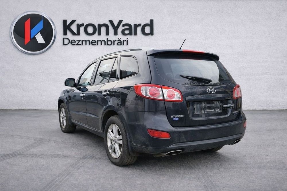 Dezmembrari dezmembrez  Hyundai Santa Fe 2 Facelift 2.2 Diesel 2009-2012  D4HB