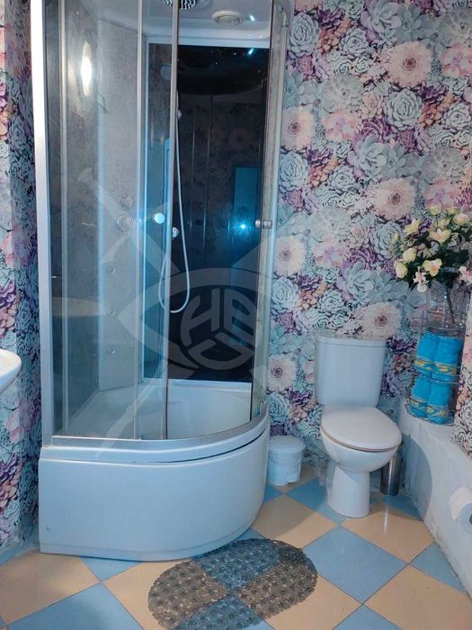 Продава се Къща в Варна, м-т Св. Никола - 640 кв.м за 1063 €/кв.м - Снимка #15