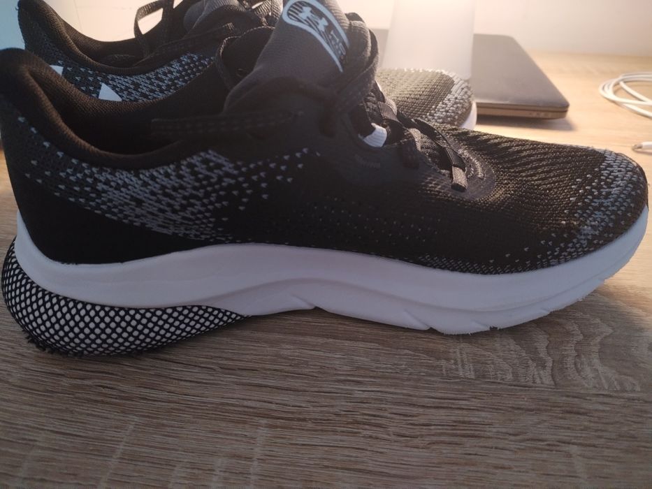 Under Armour stare buna
