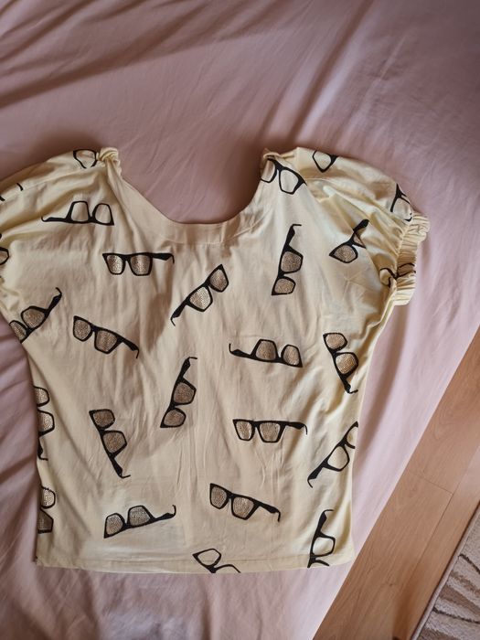 Летни дамски блузи и туники